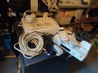 Pack decodificador, router, teléfono