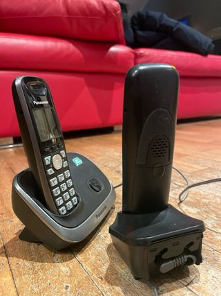 2 Telefoni cordless Panasonic con Interfono