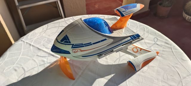 Nave espacial Miles del Futuro