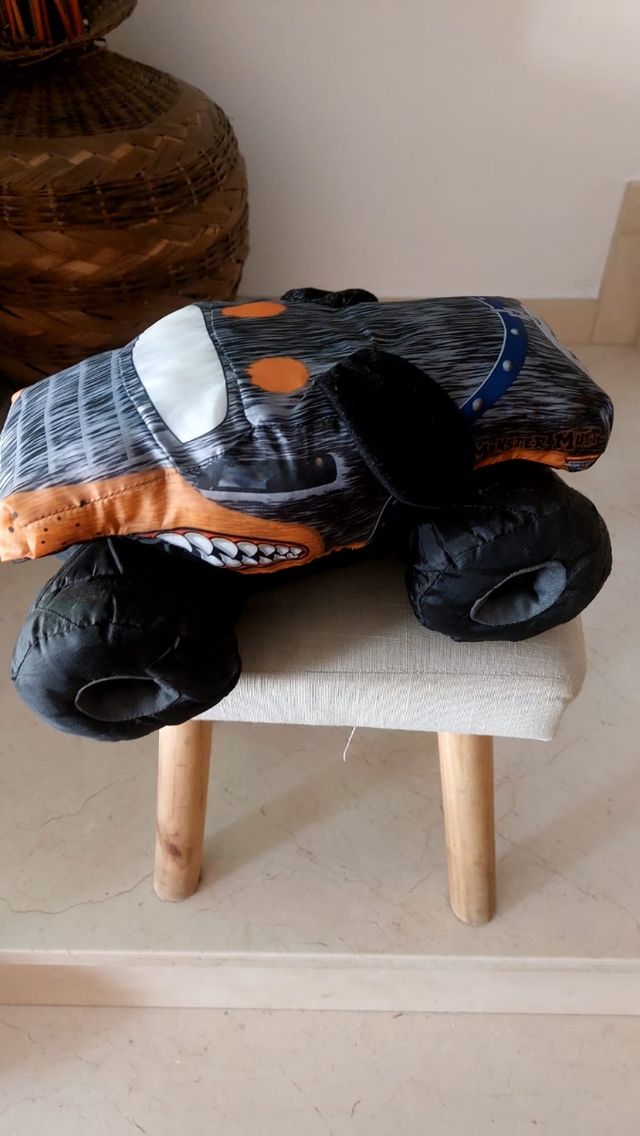 Peluche Monster Jam