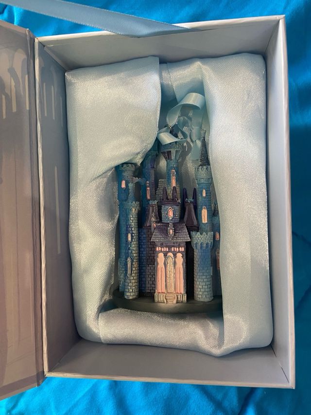 Coleccion Disney Castle 1/10 Cenicienta