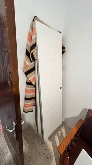 2 puertas madera maciza