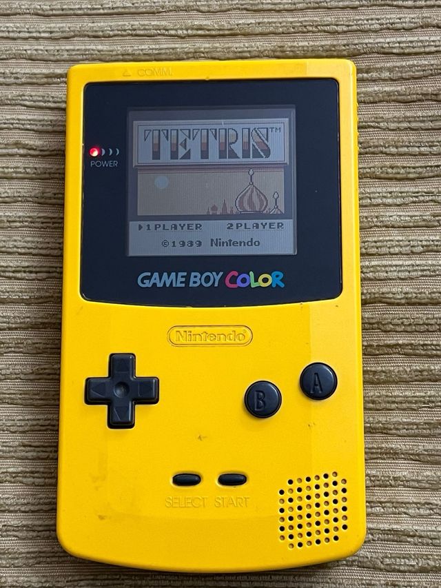 NINTENDO GAME BOY COLOR