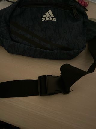 riñonera adidas 
