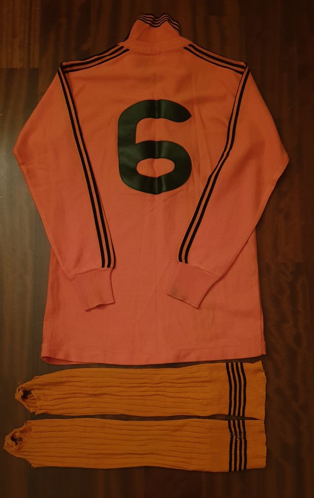Abbigliamento originale NR calcio vintage anni '80
