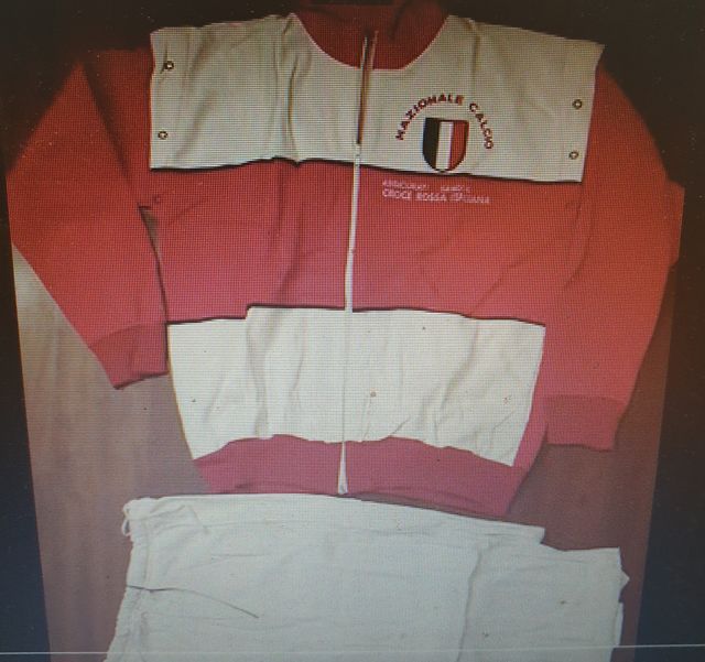 Abbigliamento originale NR calcio vintage anni '80