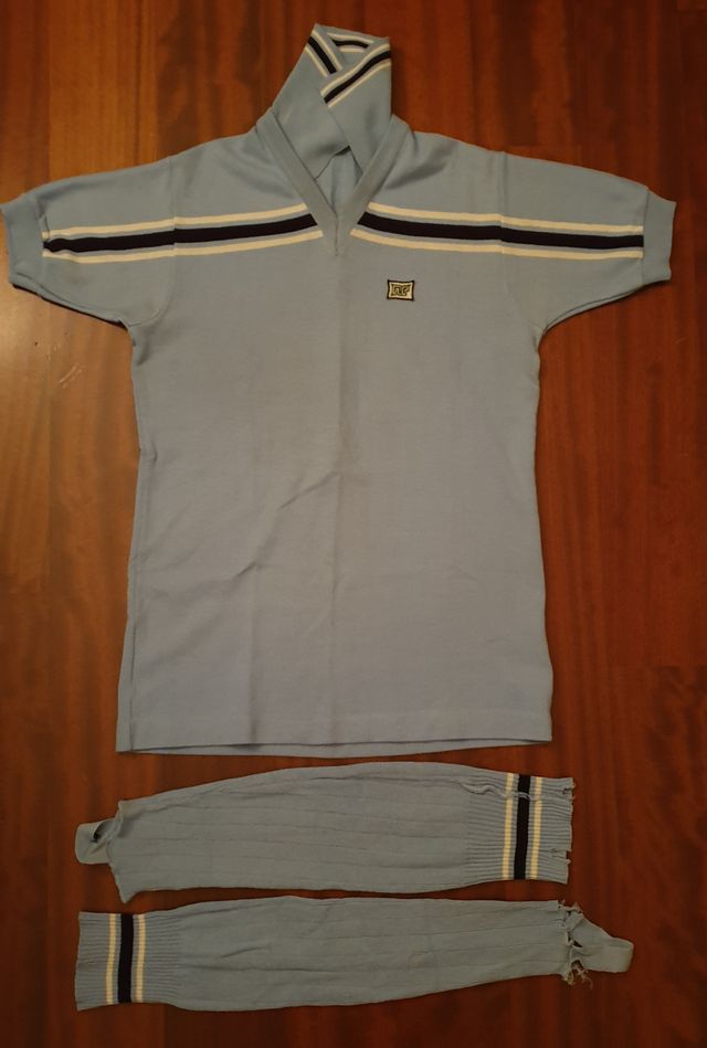 Abbigliamento originale NR calcio vintage anni '80