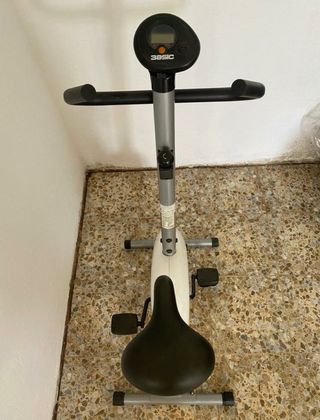 Bicicleta estática Basig Mag.