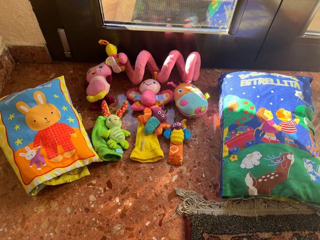 Juguetes variados