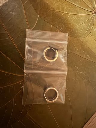 pendientes de aro de plata con ópalo