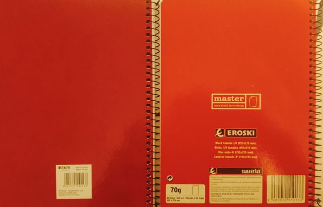 Cuadernos escolares.