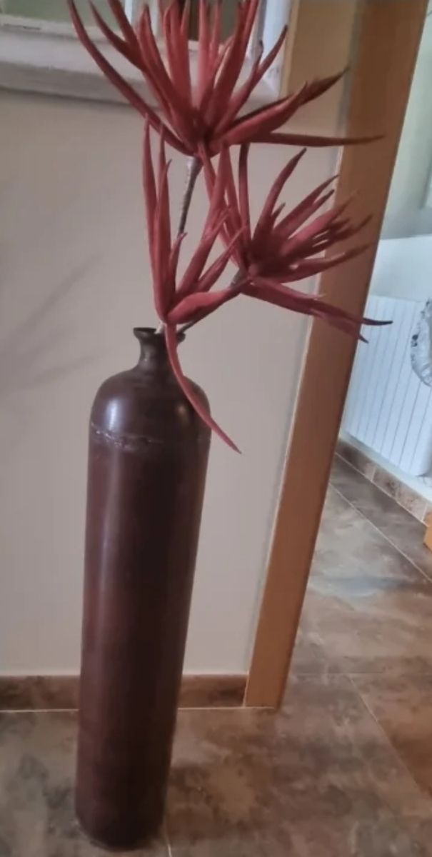 Jarrón alto con Planta artificial