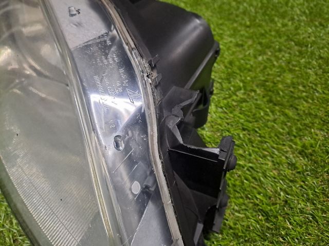 Focos delanteros Ford Mondeo