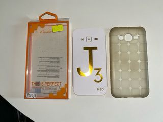 Una Cover Trasparente Per Smartphone Samsung J3