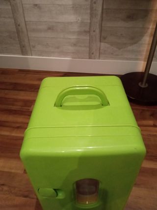 Mini nevera autocaravana o vehículo