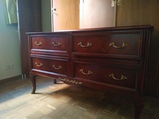 Aparador y mesilla