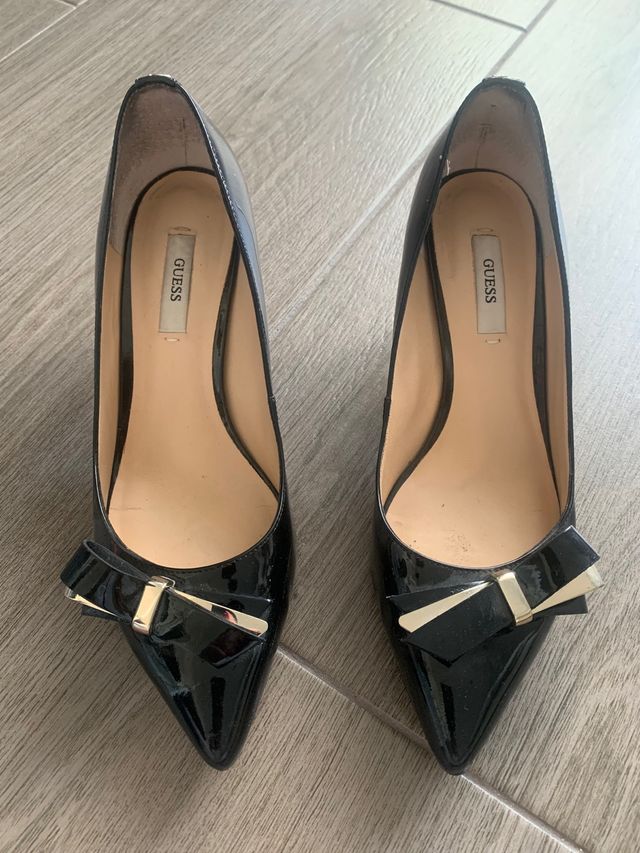 zapatos de salon negros guess 39