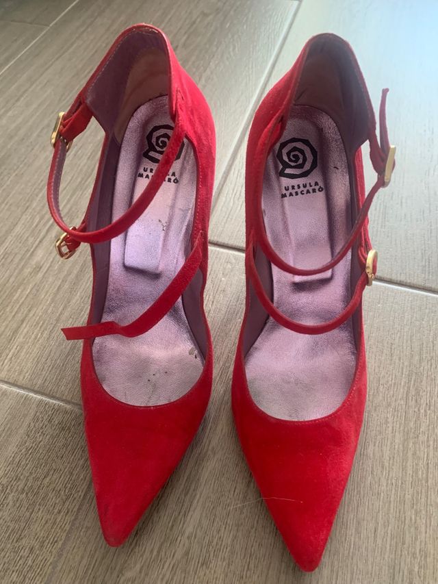 zapatos de salon rojos ursula mascaro 39