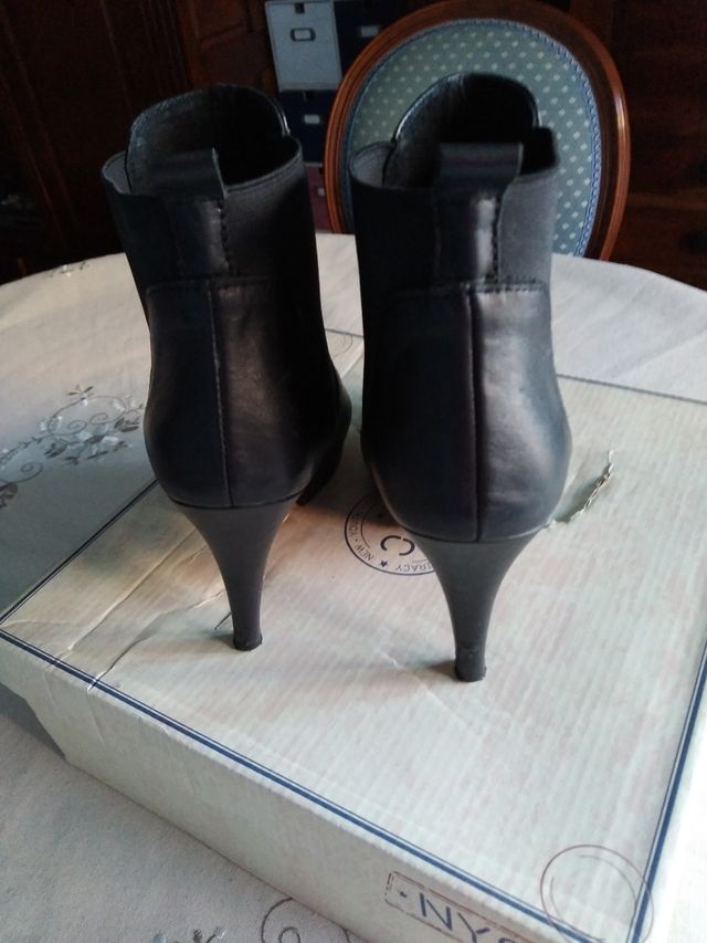 Botines Fosco de piey n 37, tacón 10 cm