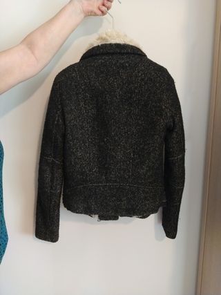 Chaqueta marrón borreguillo Zara