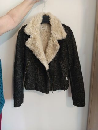 Chaqueta marrón borreguillo Zara