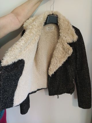 Chaqueta marrón borreguillo Zara