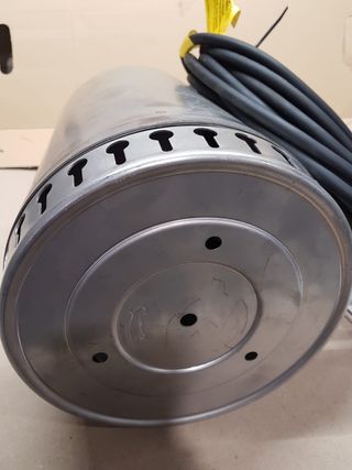 Bomba trifasica sumergible Grundfos