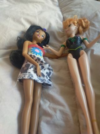 Muñecas Disney Pocahontas y Ariel