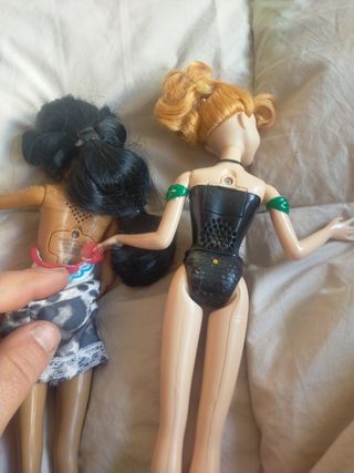 Muñecas Disney Pocahontas y Ariel