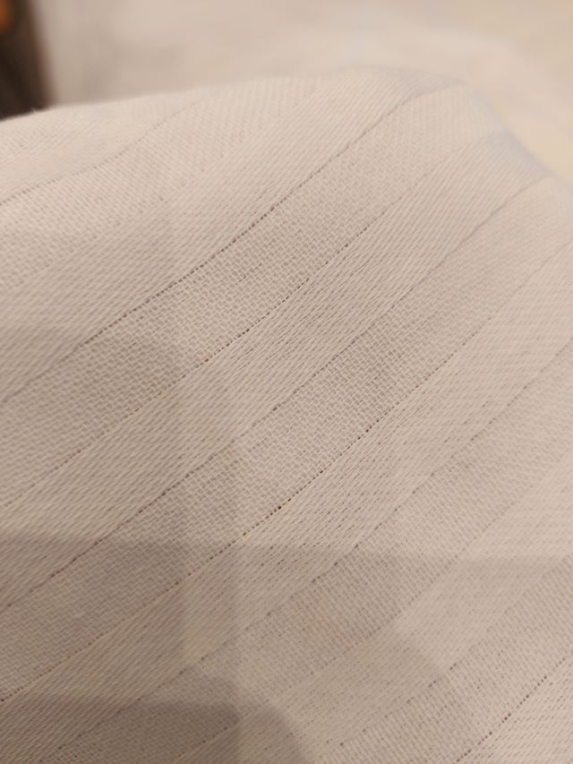 Funda de almohada de 105cm de largo. 45cm ancho