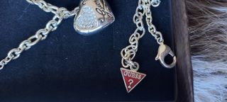 colgante guess original 