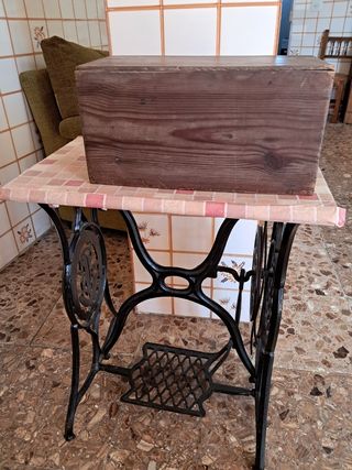 Máquina coser antigua + mueble SINGER