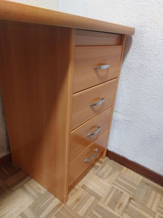 Mueble escritorio a medida
