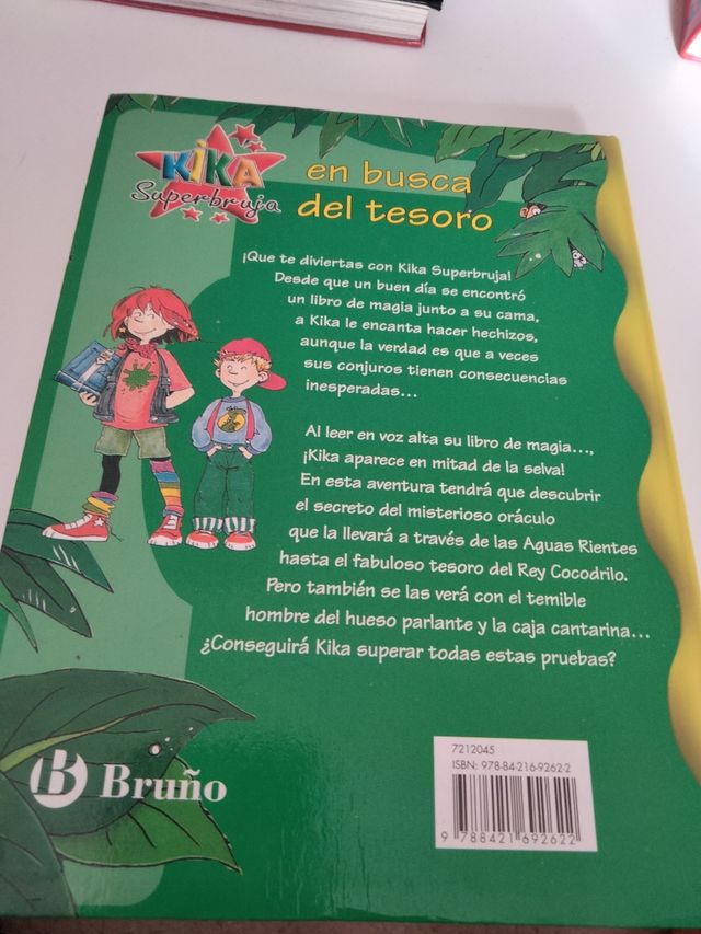Libro kika superbruja