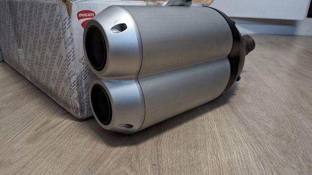 Escape Ducati Monster 1100 EVO