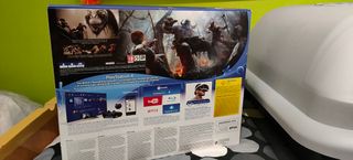 Playstation 4 slim original 2 mandos + juegos