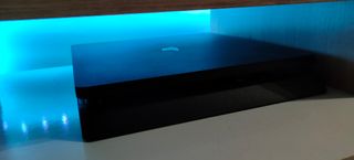 Playstation 4 slim original 2 mandos + juegos