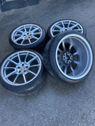 llantas 20 ORIGINALES NUEVAS CON GOMAS NUEVAS