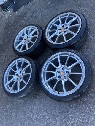 llantas 20 ORIGINALES NUEVAS CON GOMAS NUEVAS