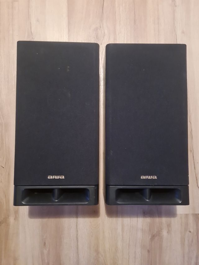 Altavoces aiwa