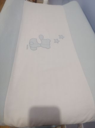 Funda cambiador bebé marca Alondra