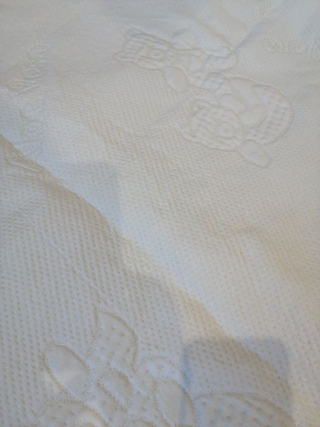 Protector colchón cuna