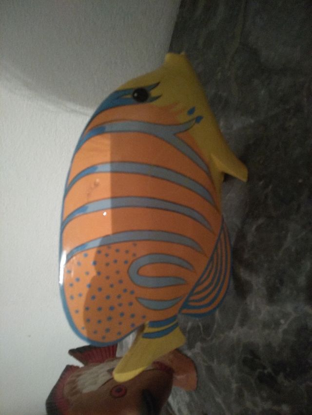 Soprammobile pesci in legno