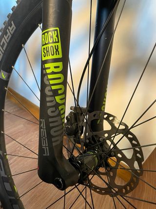 bicicleta carbono - CUBE reaction race C62