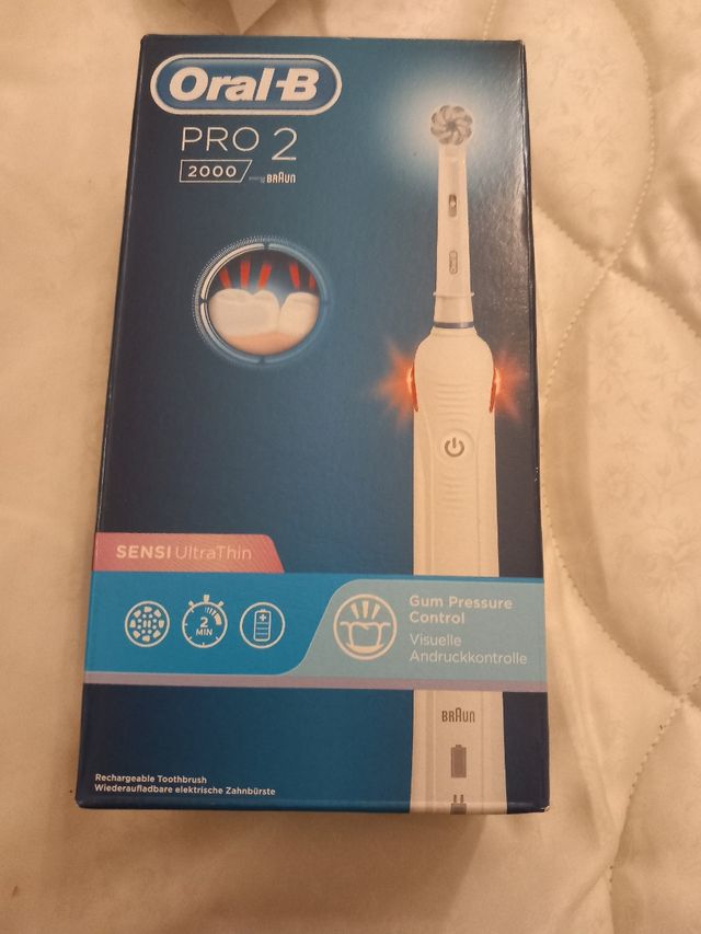 Spazzolino elettrico oral-b Pro 2