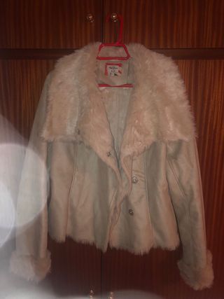 Chaqueta pelo artificial 