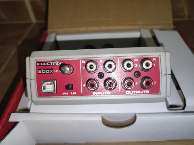 Electrix Ebox 44 - Tarjeta de sonido