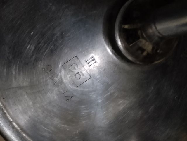 Specchietto moto Suzuki .