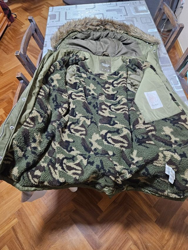 Abrigo de Pull & Bear