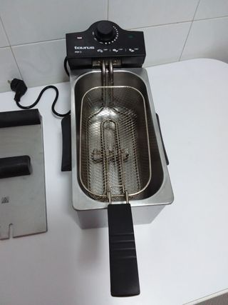 Freidora TAURUS FRY 3